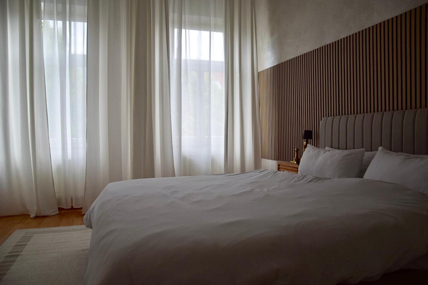 Charmanter Altbau In Schleussig Mit Balkon ライプツィヒ エクステリア 写真